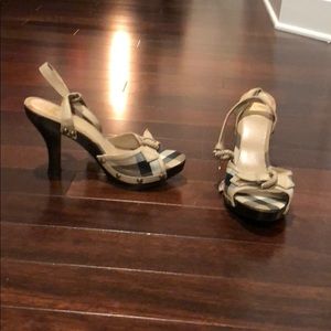 Burberry shoes new